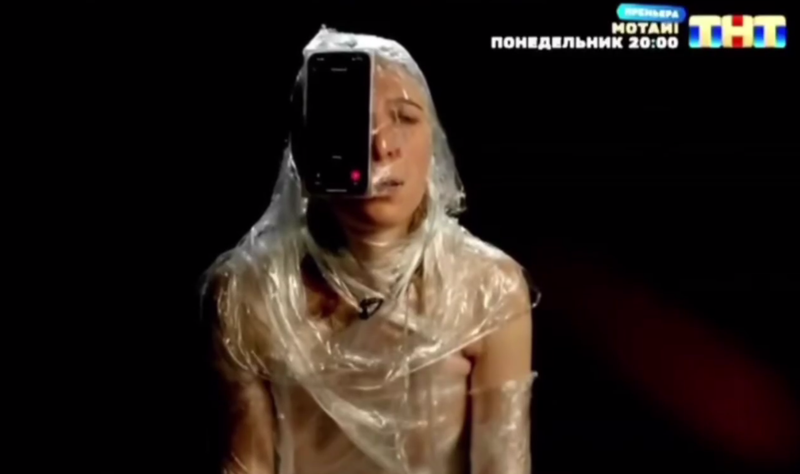 Киберведьма на Битве экстрасенсов: как ChatGPT стал её магическим помощником